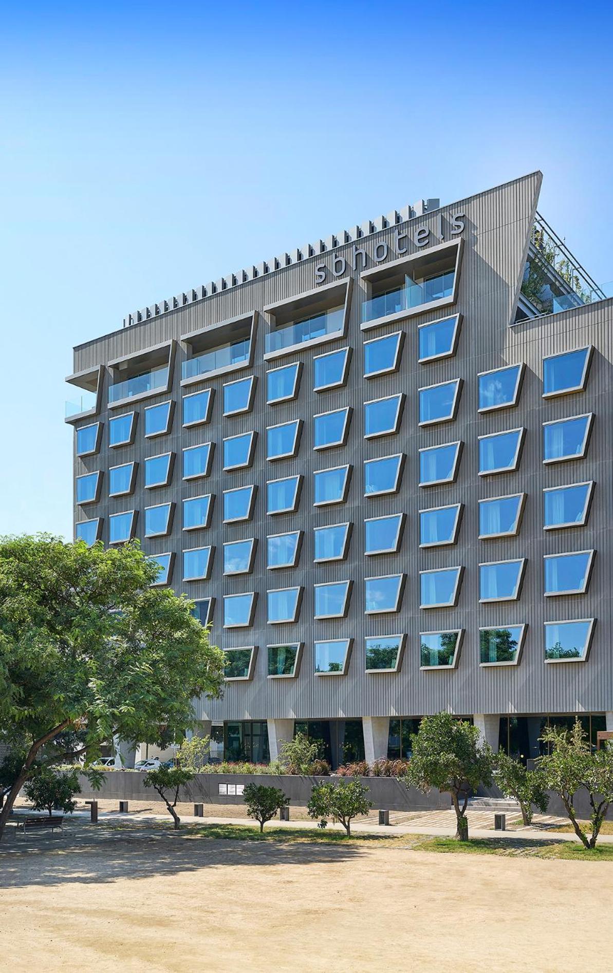 Hotel Sb Win 4 Sup Sant Feliu de Llobregat Esterno foto